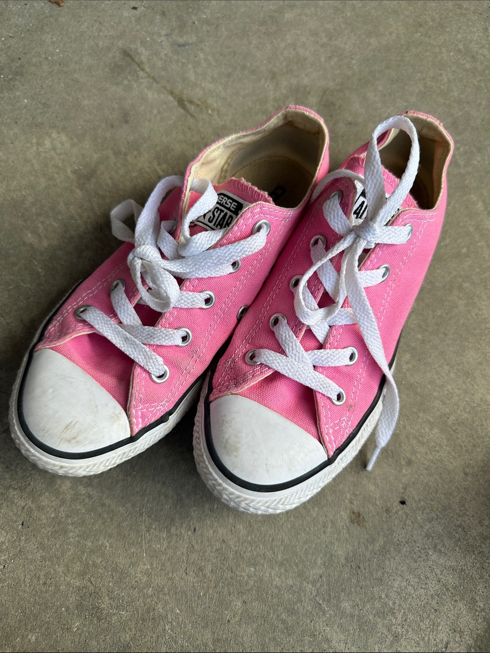 Converse All Stars Kids Pink Low Top Sneakers size 1